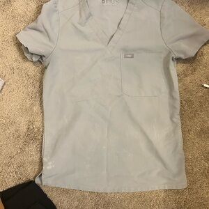 Figs Women's Soft Gray Short Sleeve Tee